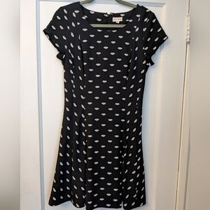 Maison Jules Artsy Lips Dress Sz. Medium
